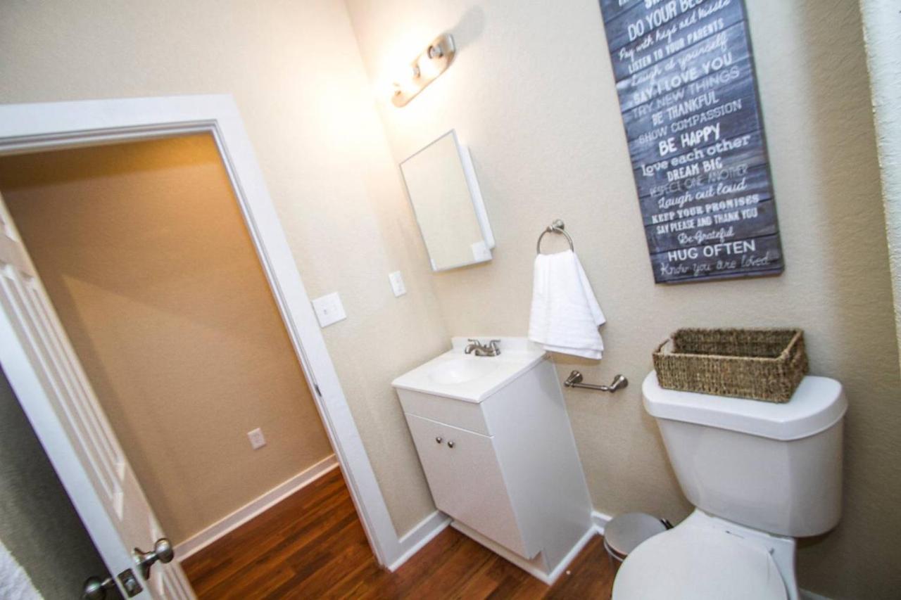 Hackberry St #A Renovated 2Br/2Ba Near Downtown Daire San Antonio Dış mekan fotoğraf