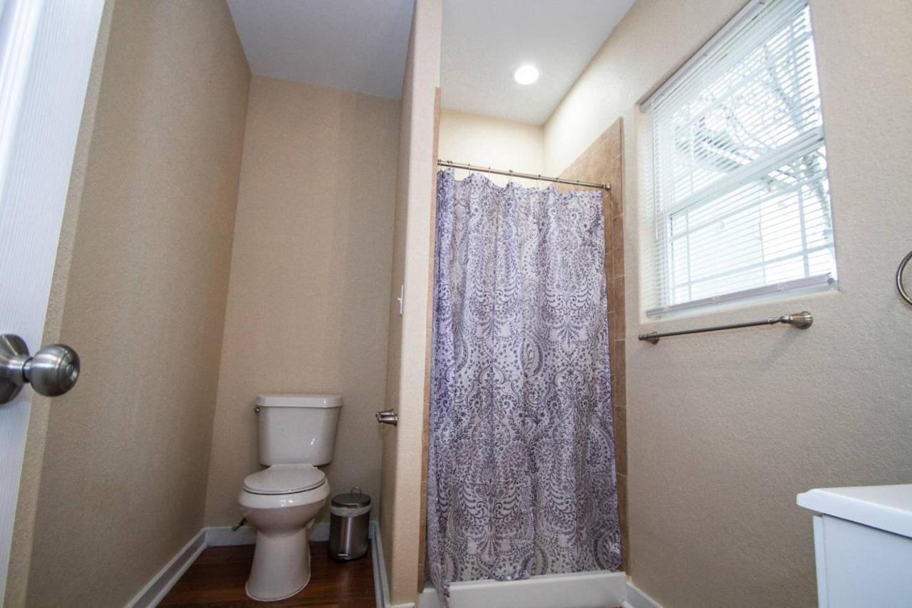 Hackberry St #A Renovated 2Br/2Ba Near Downtown Daire San Antonio Dış mekan fotoğraf